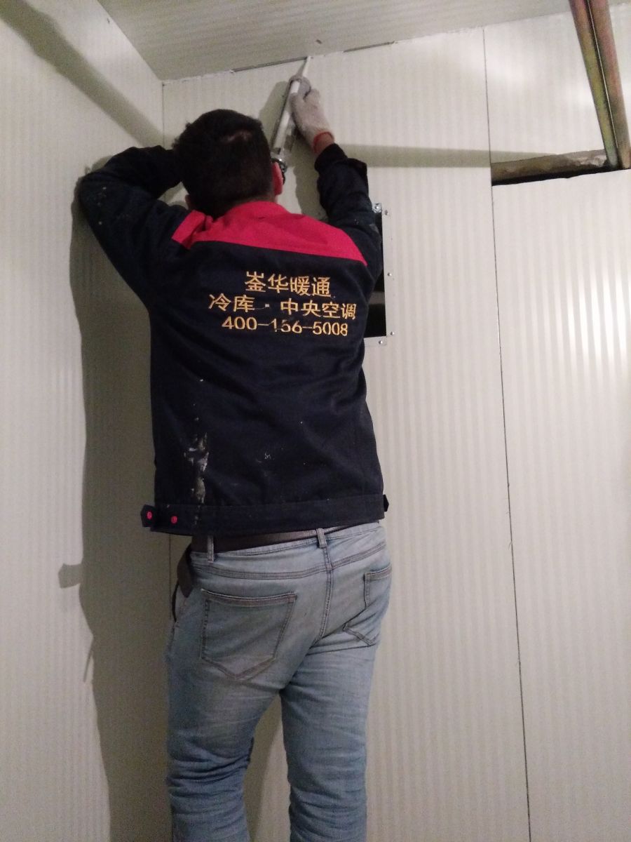 武林路大连海鲜冷库施工2017年3月