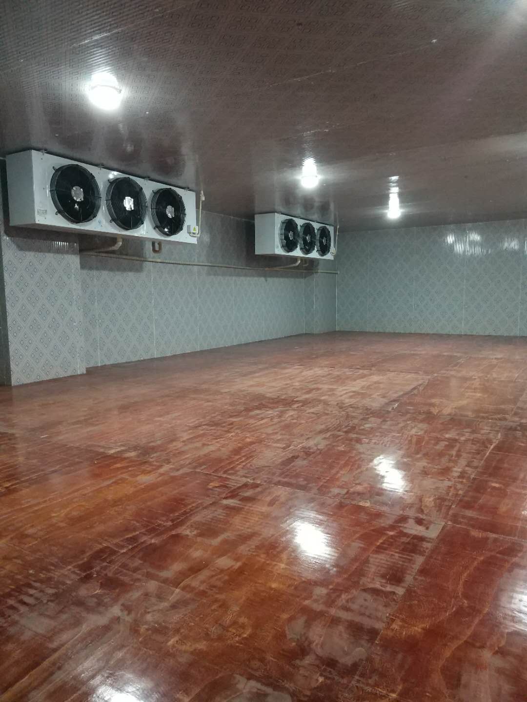 2017年9月杭州同盘餐饮公司冷库